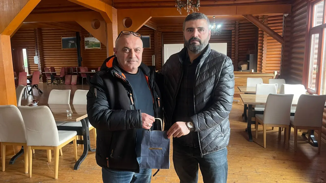 Haber: Muhtarlar Derneği Gazetecileri Unutmadı - Galeri-2