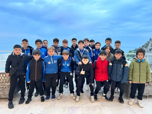 Hendekspor U12 Futbol Takımı, Kuşadası'nda