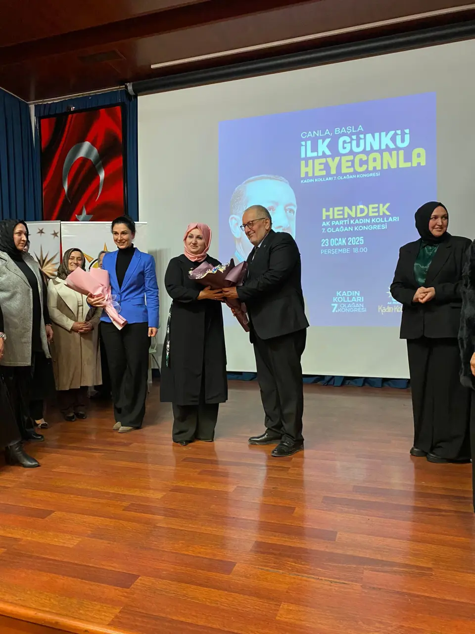 Haber: AK Parti Kadın Kolları Başkanı Sueda Keleş oldu - Galeri-5