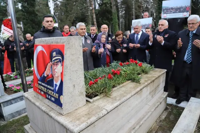 ALİ GAFFAR OKKAN MEZARI BAŞINDA ANILDI