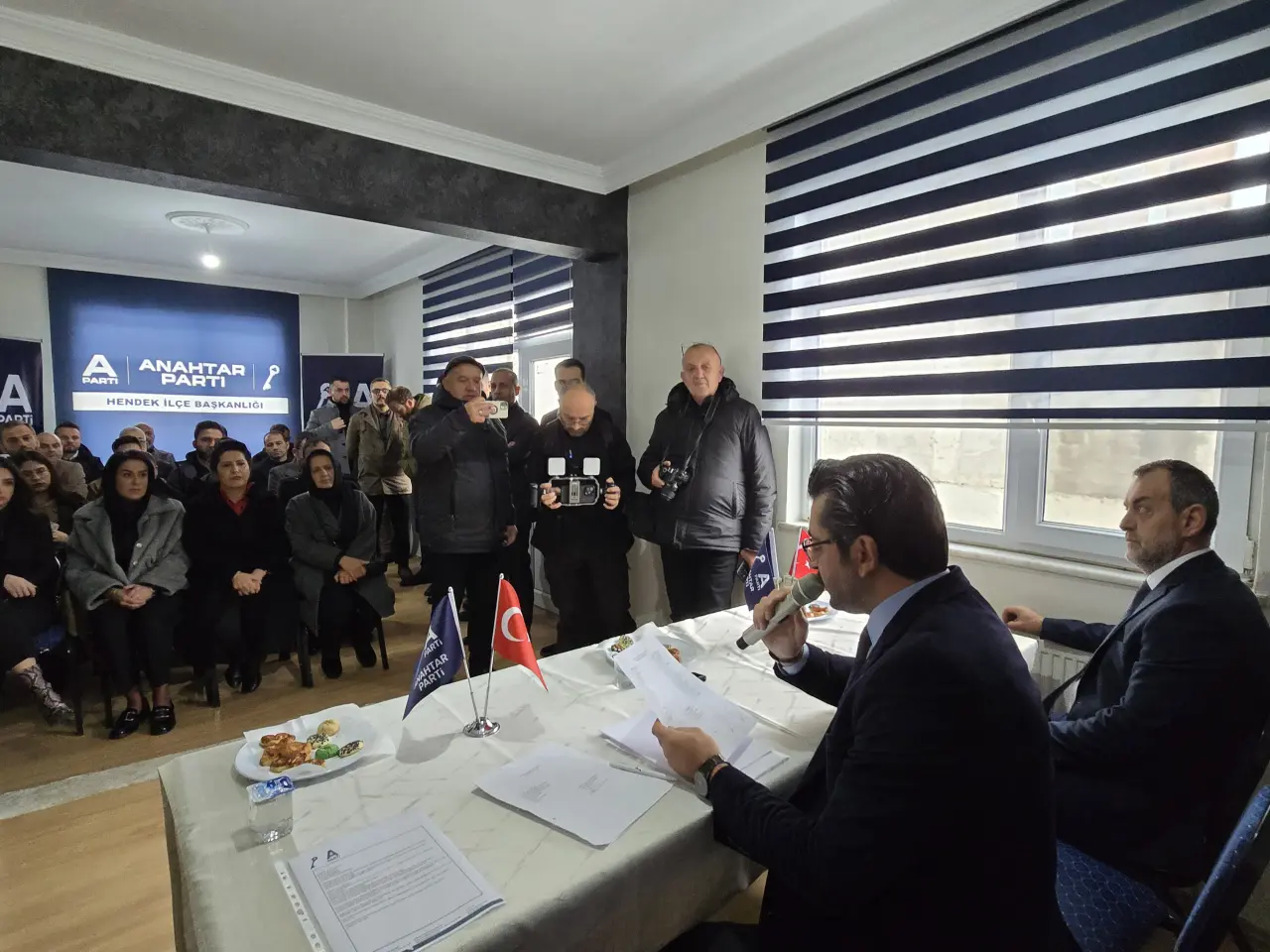 Haber: Anahtar Partisi İlçe Başkanı Albayrakoğlu - Galeri-5