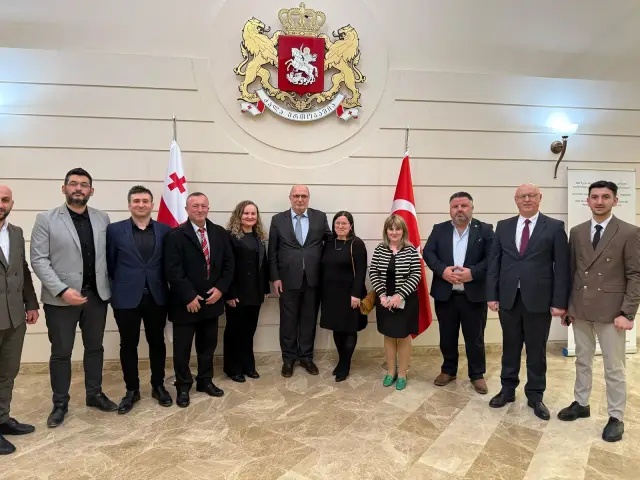 Hendek Batum Gürcü Derneğinden Ankara ziyareti
