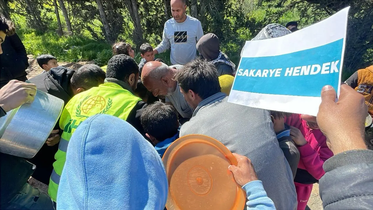 Haber: Gönül Köprüsü Platformu’nun Organize Ettiği Kermes Geliri, Gazze Yetimlerine Ulaştı - Galeri-3