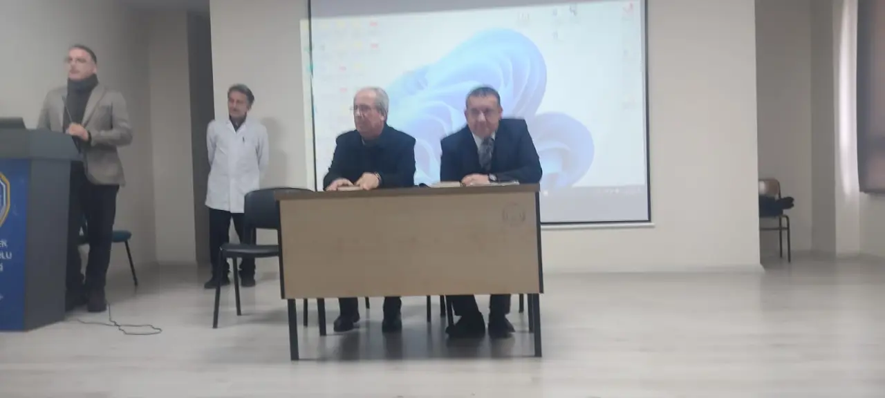 Haber: Edebiyat günleri etkinliği ilgiyle karşılandı - Galeri-5