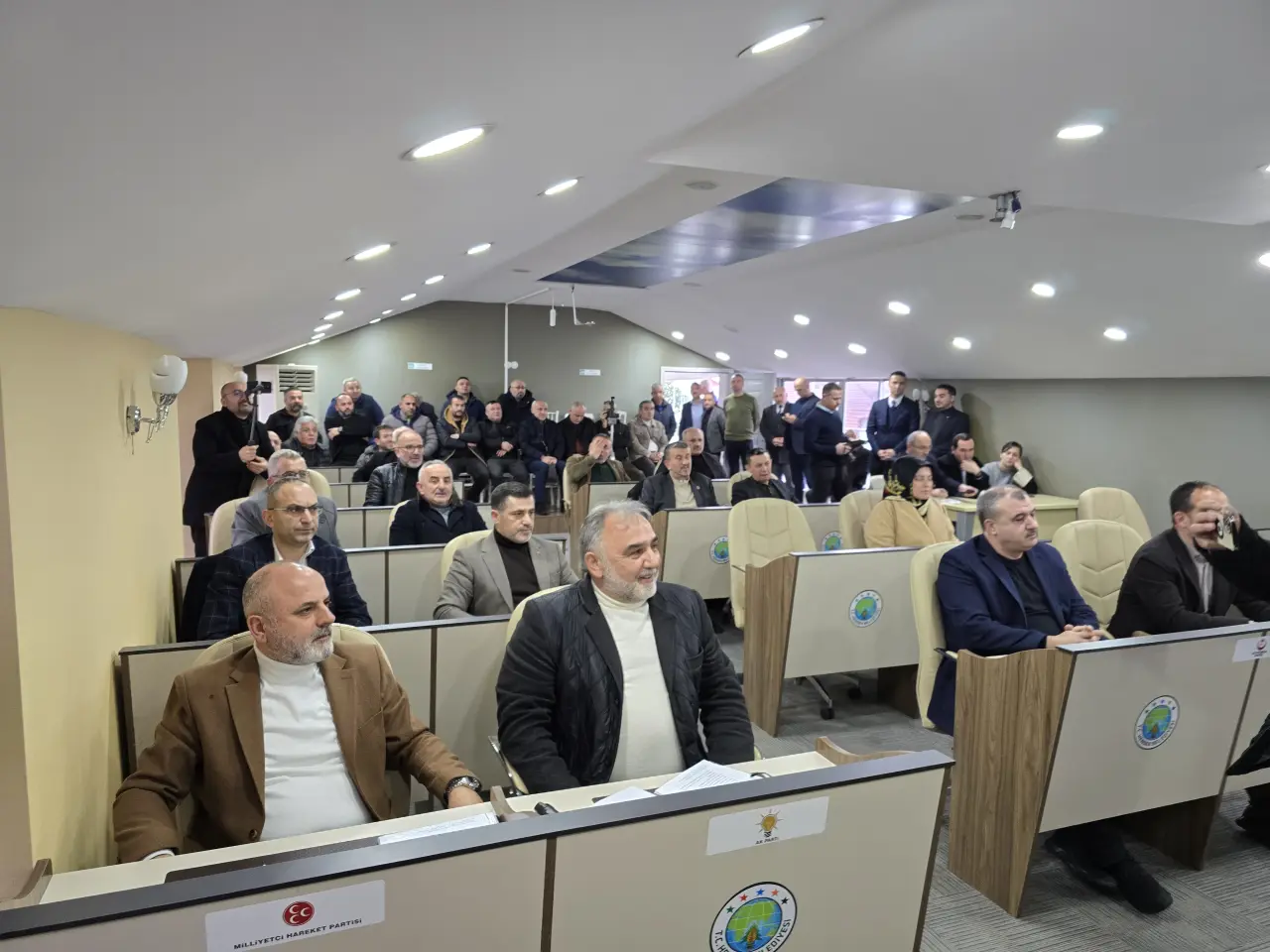 Haber: HENDEK MECLİSİ 14 GÜNDEM MADDESİNİ OY BİRLİĞİYLE KABUL ETTİ - Öne Çıkan