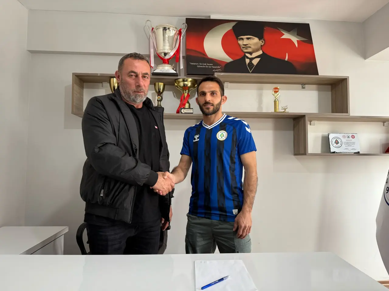 Haber: Kaptan Fikret Hendekspor’a geri döndü - Galeri-1