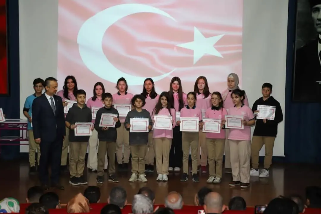 Haber: İSTİKLAL MARŞININ KABULÜ VE MEHMET AKİF ERSOY’U ANMA PROGRAMI DÜZENLENDİ - Galeri-1