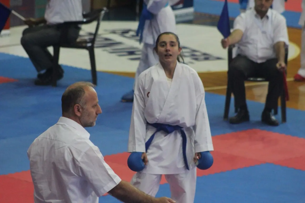 Haber: Karateciler Manisa’da - Galeri-1