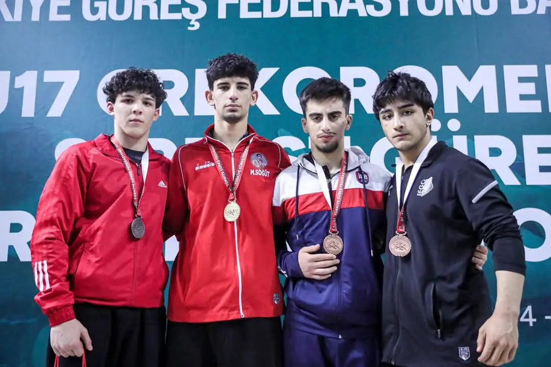 Haber: HENDEK OLİMPİK SPOR KULÜBÜ ŞAMPİYONLARLA DÖNDÜ - Galeri-1