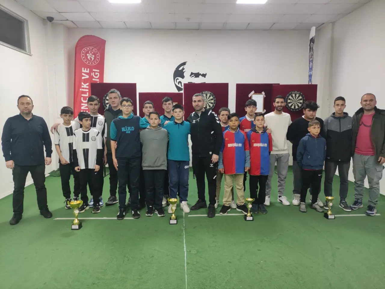 Haber: Yıldız Kız ve Erkek Dart Müsabakaları sona erdi - Galeri-1