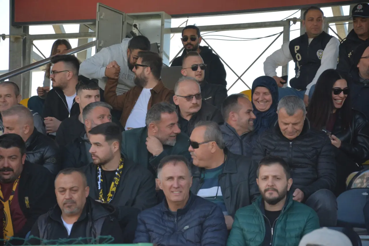 Haber: Hendekspor Feyyaz ve Ümit'le farka gitti - Galeri-2