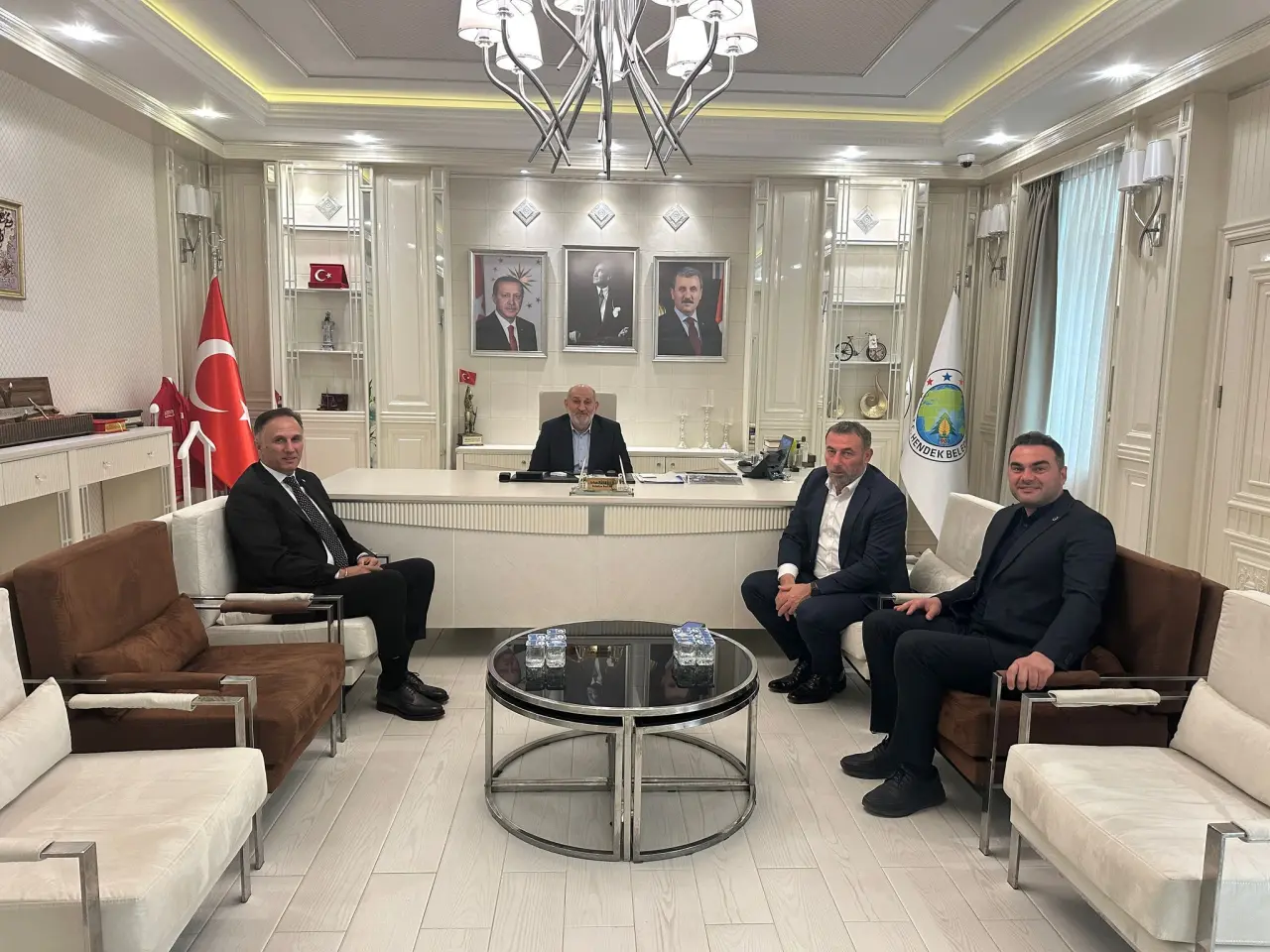 Haber: Hendekspor Başkanı ve Yönetiminden bir dizi ziyaret - Galeri-2