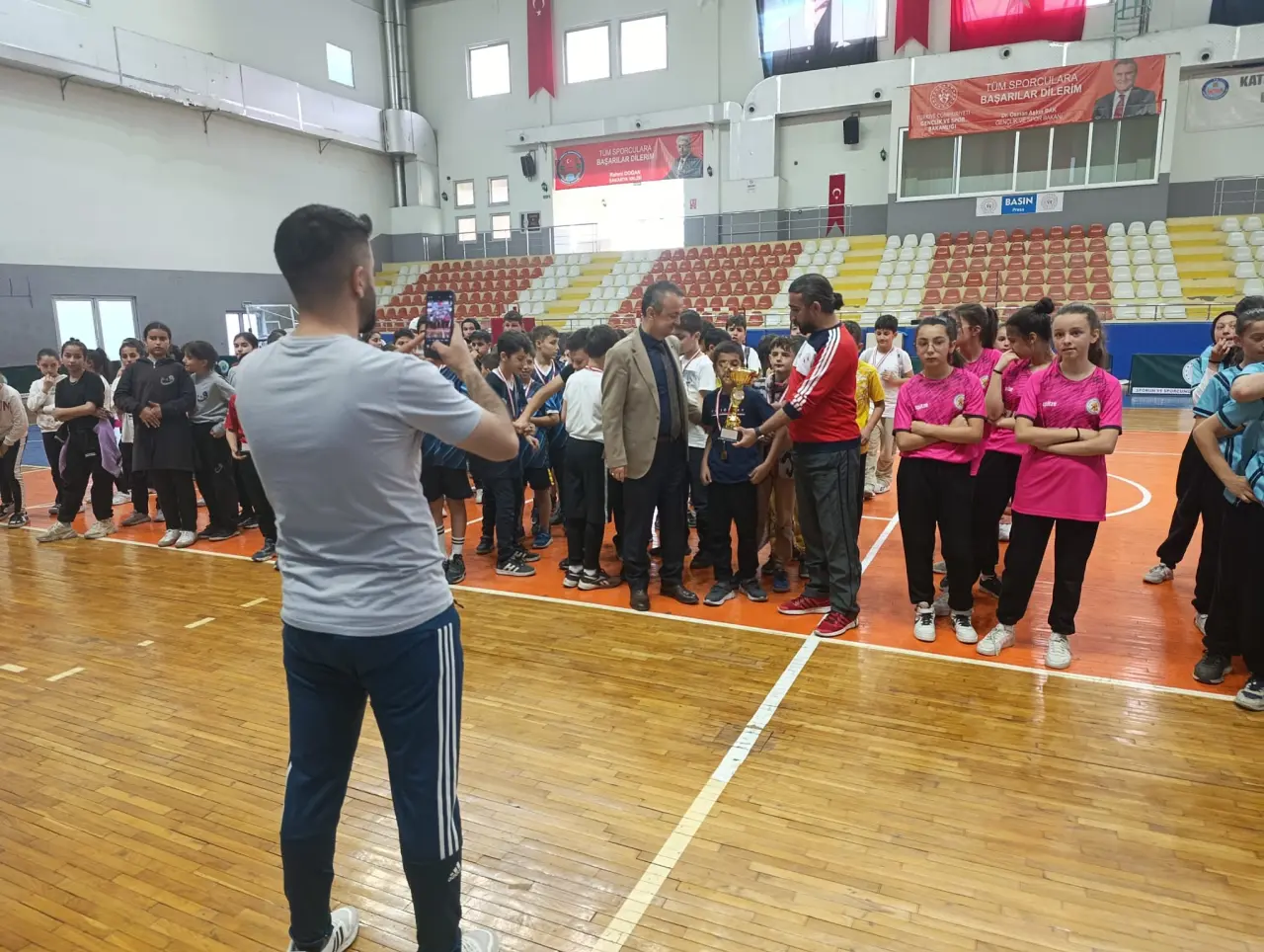 Haber: Geleneksel Çocuk Oyunları sona erdi - Galeri-6