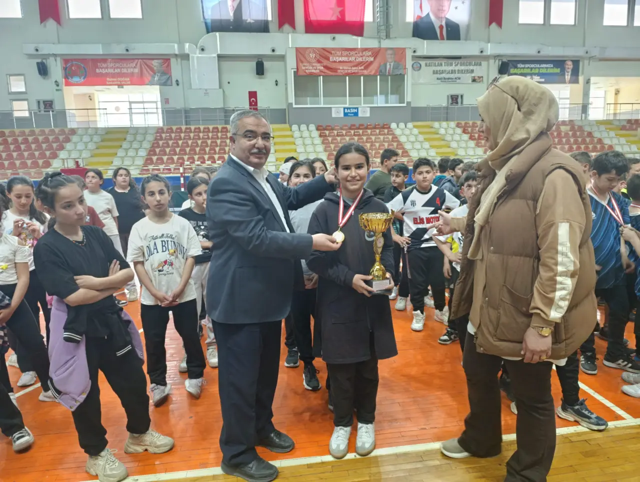 Haber: Geleneksel Çocuk Oyunları sona erdi - Galeri-2