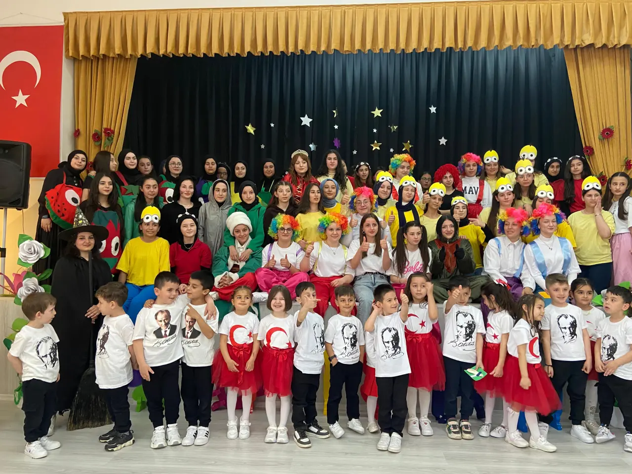 Haber: NE GÜZEL BİR GÜNSÜN, ÇOCUKLAR GÜLSÜN - Öne Çıkan