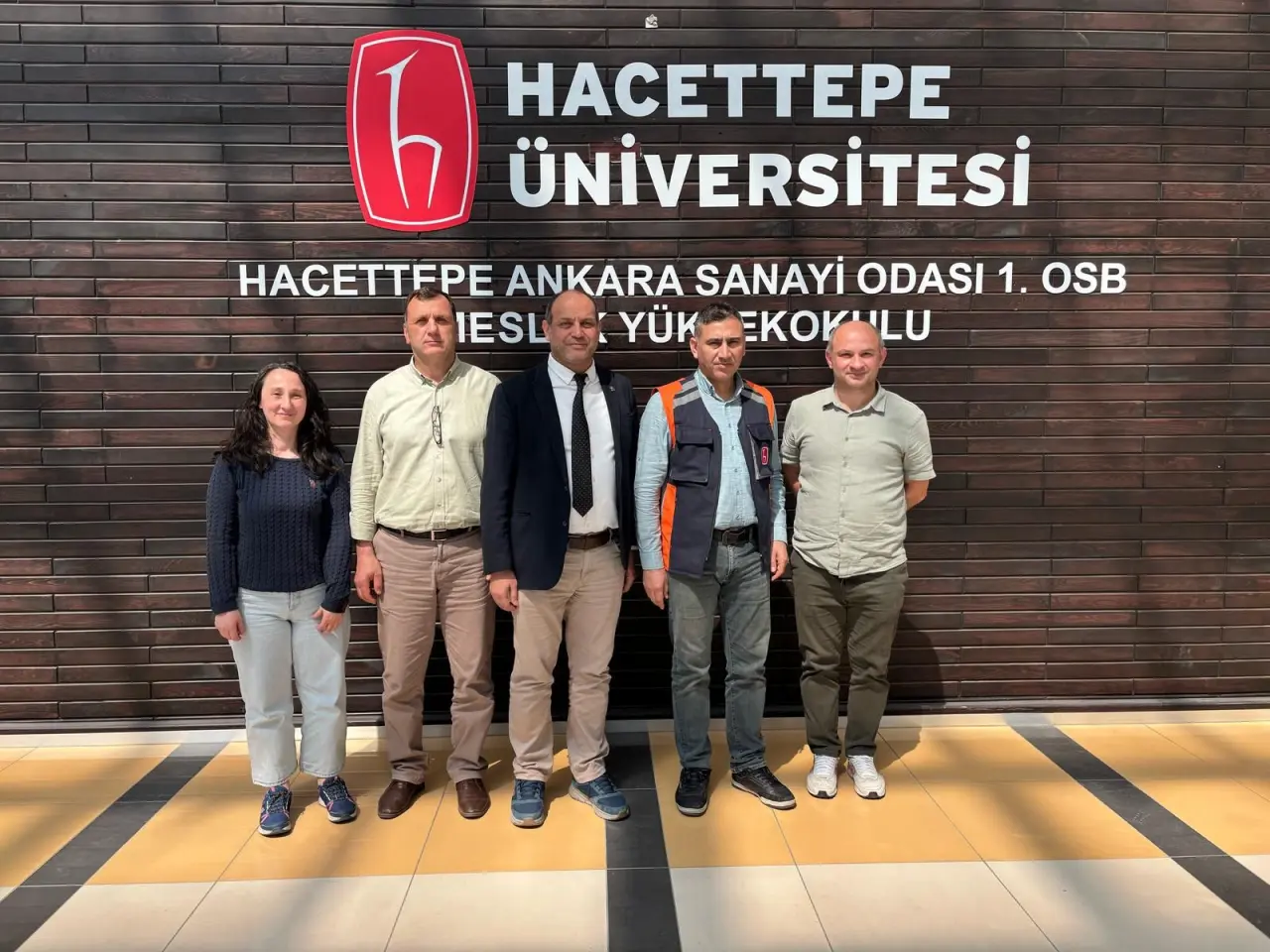 Haber: Hendek MYO Yönetimi Ankara'da ziyaretlerde bulundu - Öne Çıkan