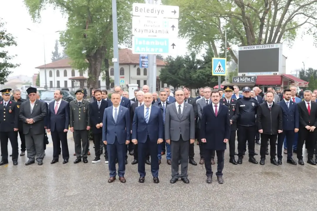 Haber: HENDEK´TE 23 NİSAN COŞKUYLA KUTLANDI - Öne Çıkan