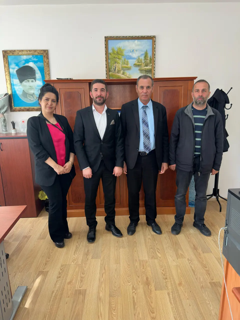 Haber: Anahtar Parti Hendek İlçe Teşkilatından Kurum Ziyaretleri - Galeri-2