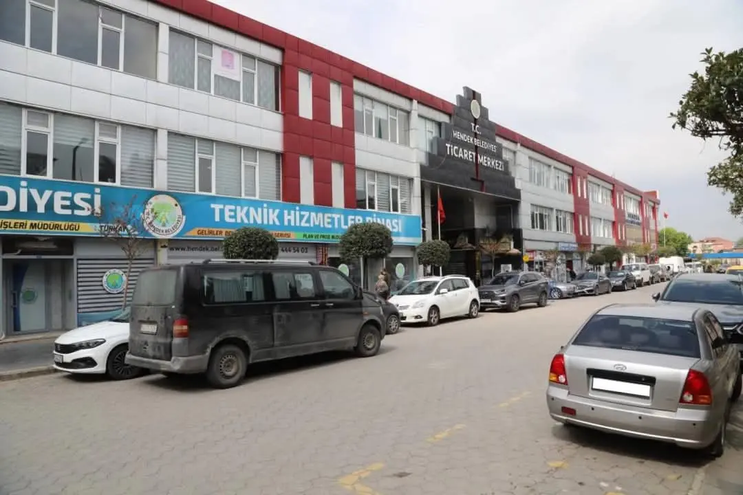 Haber: Hendek Belediyesi Pazaryeri ile ilgili bu defa iptal edildiğini duyurdu - Öne Çıkan