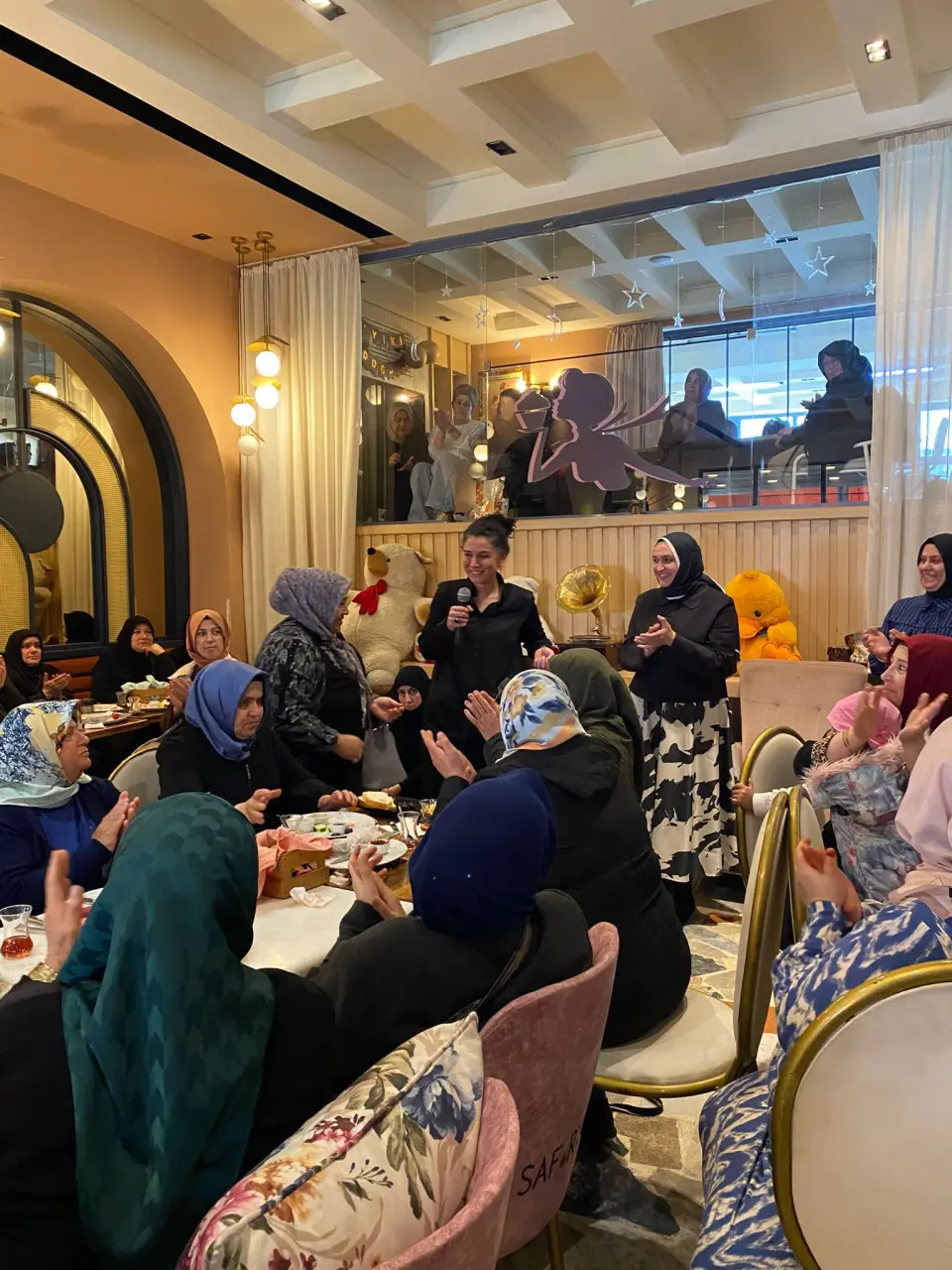 Haber: AK Parti Kadın Kolları Mahalle Başkanları ile kahvaltıda buluştu - Galeri-5