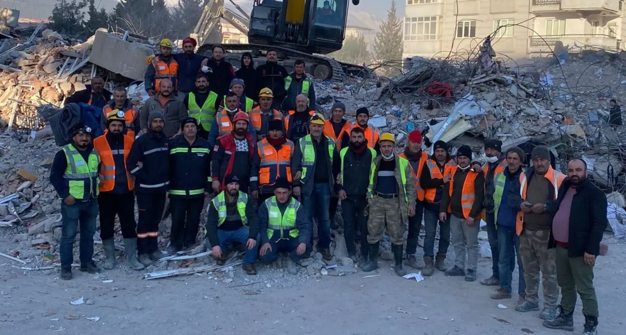 Haber: Dikmen Arama Kurtarma ve Yangın Söndürme Ekibi Afetlere Hazır - Galeri-1