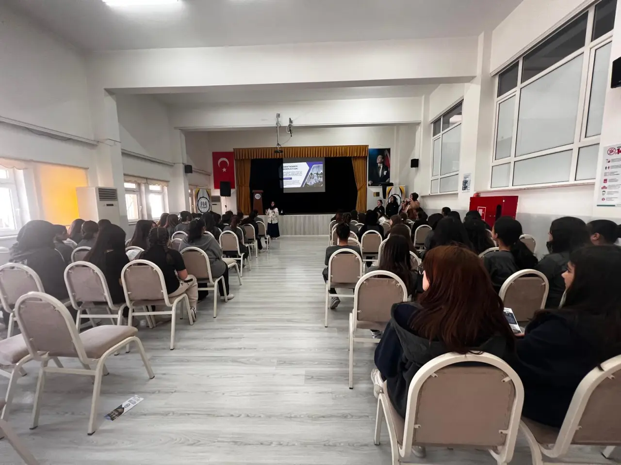 Haber: YENİMAHALLE KIZ MTAL’DE OKUL TANITIM ETKİNLİĞİ GERÇEKLEŞTİRİLDİ - Galeri-1