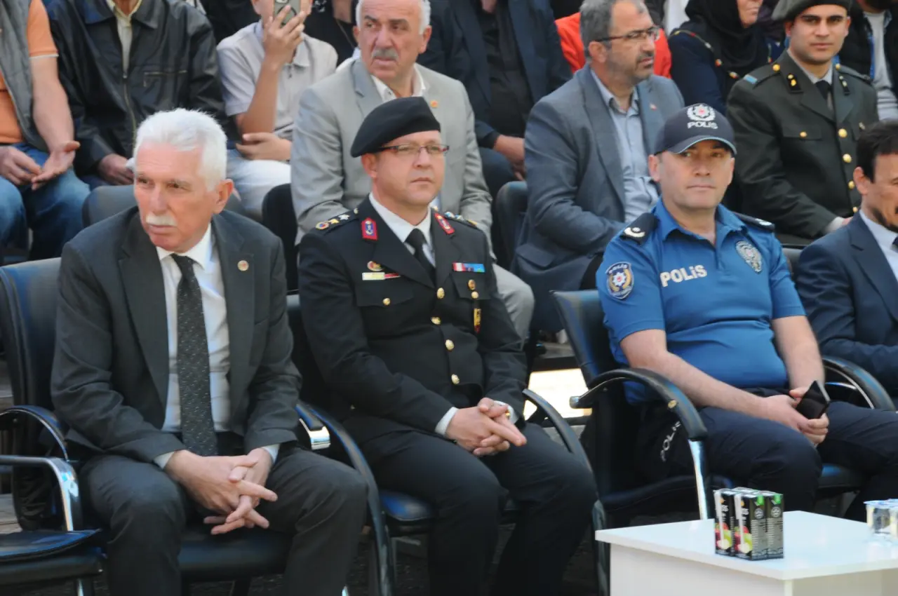 Haber: Özel Gereksinimli Gençler Askerlik yemini etti - Galeri-8