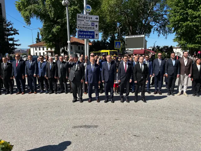 19 MAYIS HENDEK’TE COŞKUYLA KUTLANDI