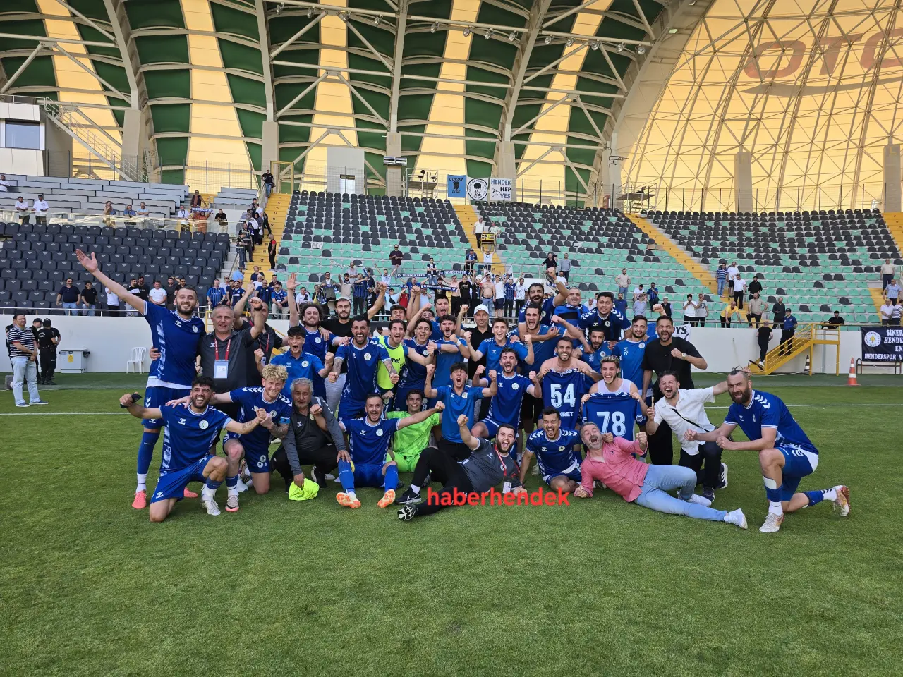 Haber: Hendekspor Yarı finalde - Öne Çıkan