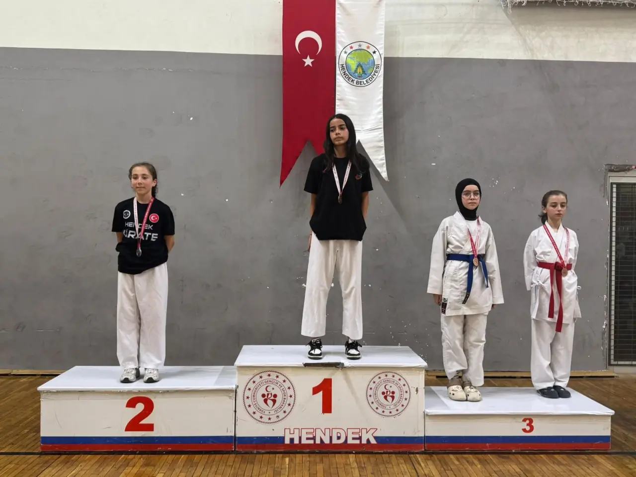 Haber: KARATEDE HENDEK FIRTINASI - Galeri-6