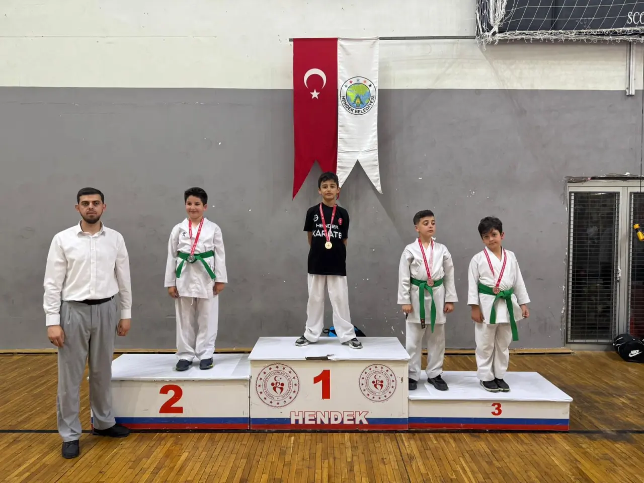 Haber: KARATEDE HENDEK FIRTINASI - Galeri-2