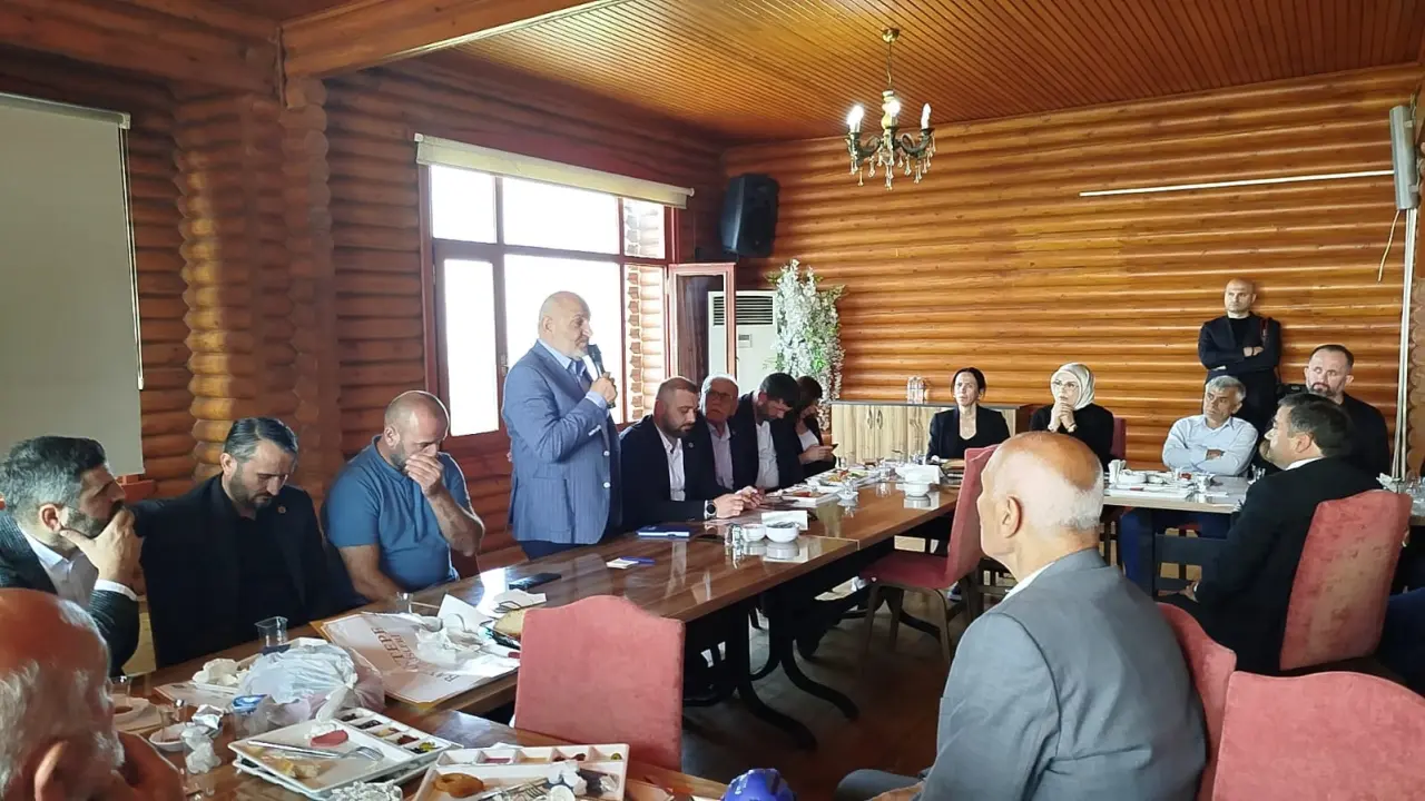 Haber: MUHTARLAR BAYRAKTEPE’DE BİR ARAYA GELDİ - Galeri-5