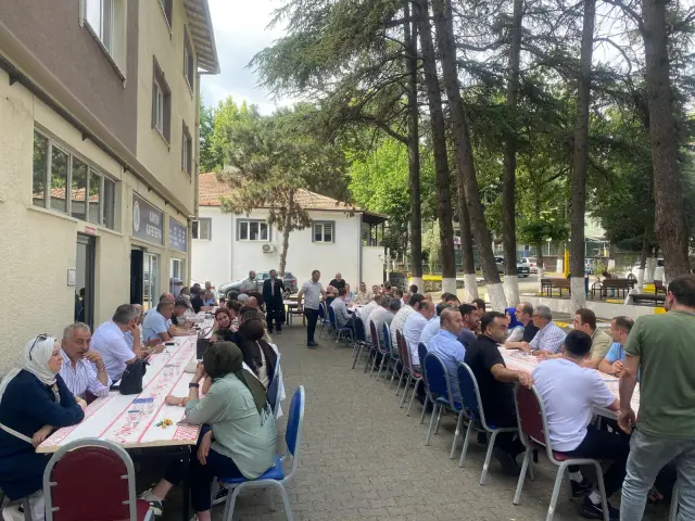 HENDEK MESLEK YÜKSEKOKULU MEZUNLARI BULUŞTU