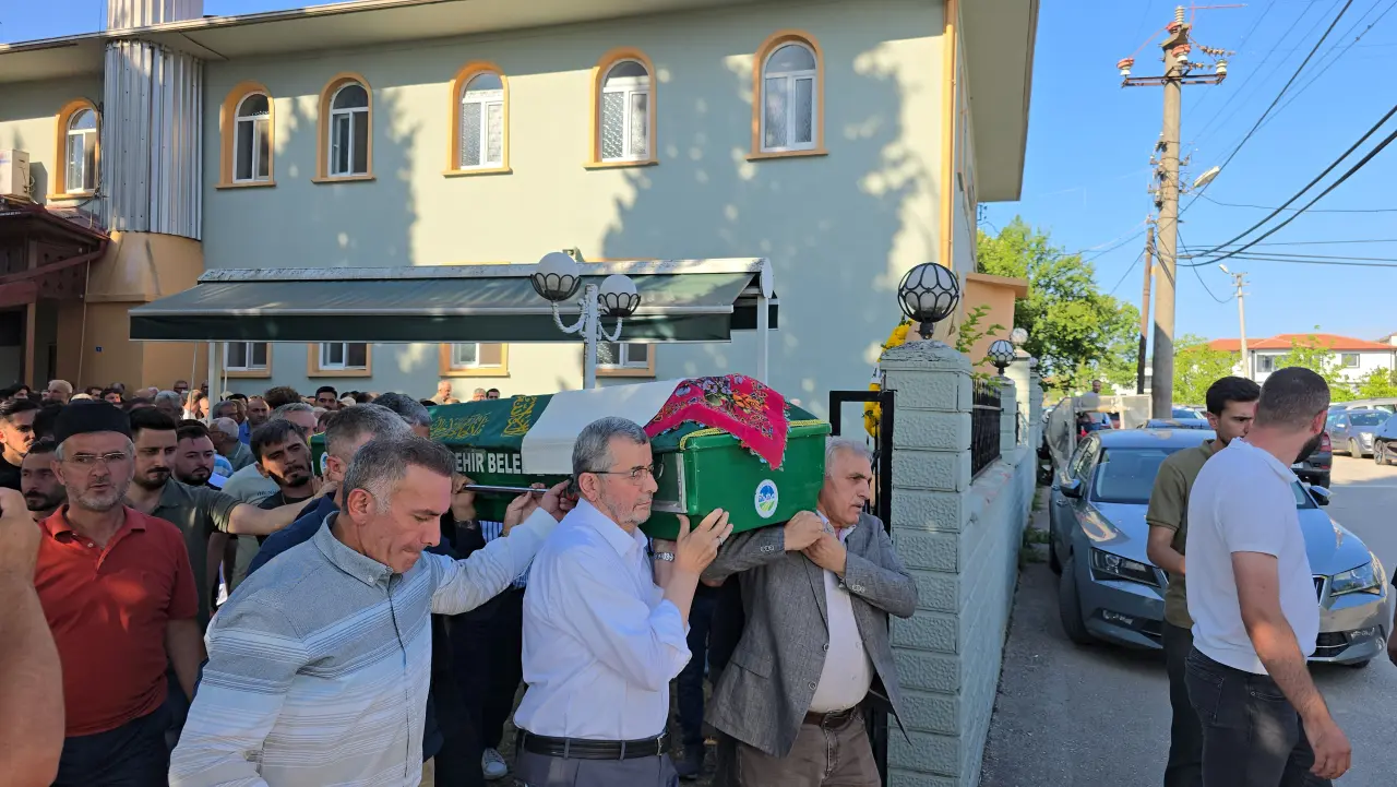 Haber: Sunman dualarla son yolculuğuna uğurlandı - Galeri-1