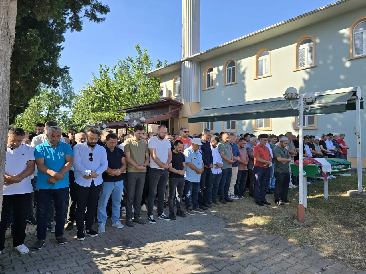 Haber: Sunman dualarla son yolculuğuna uğurlandı - Galeri-2