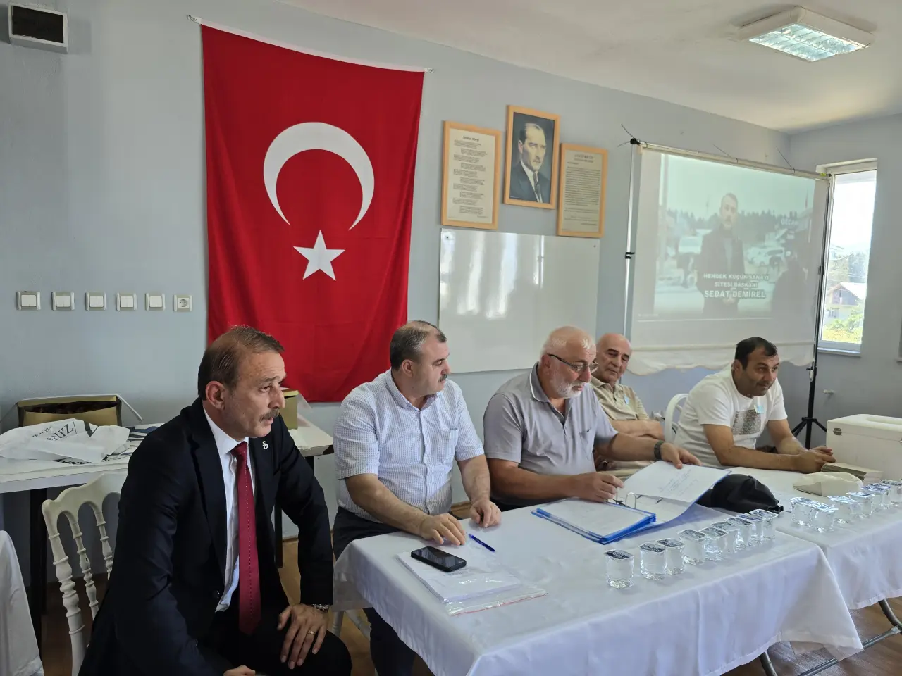 Haber: Demirel güven tazeledi - Galeri-8