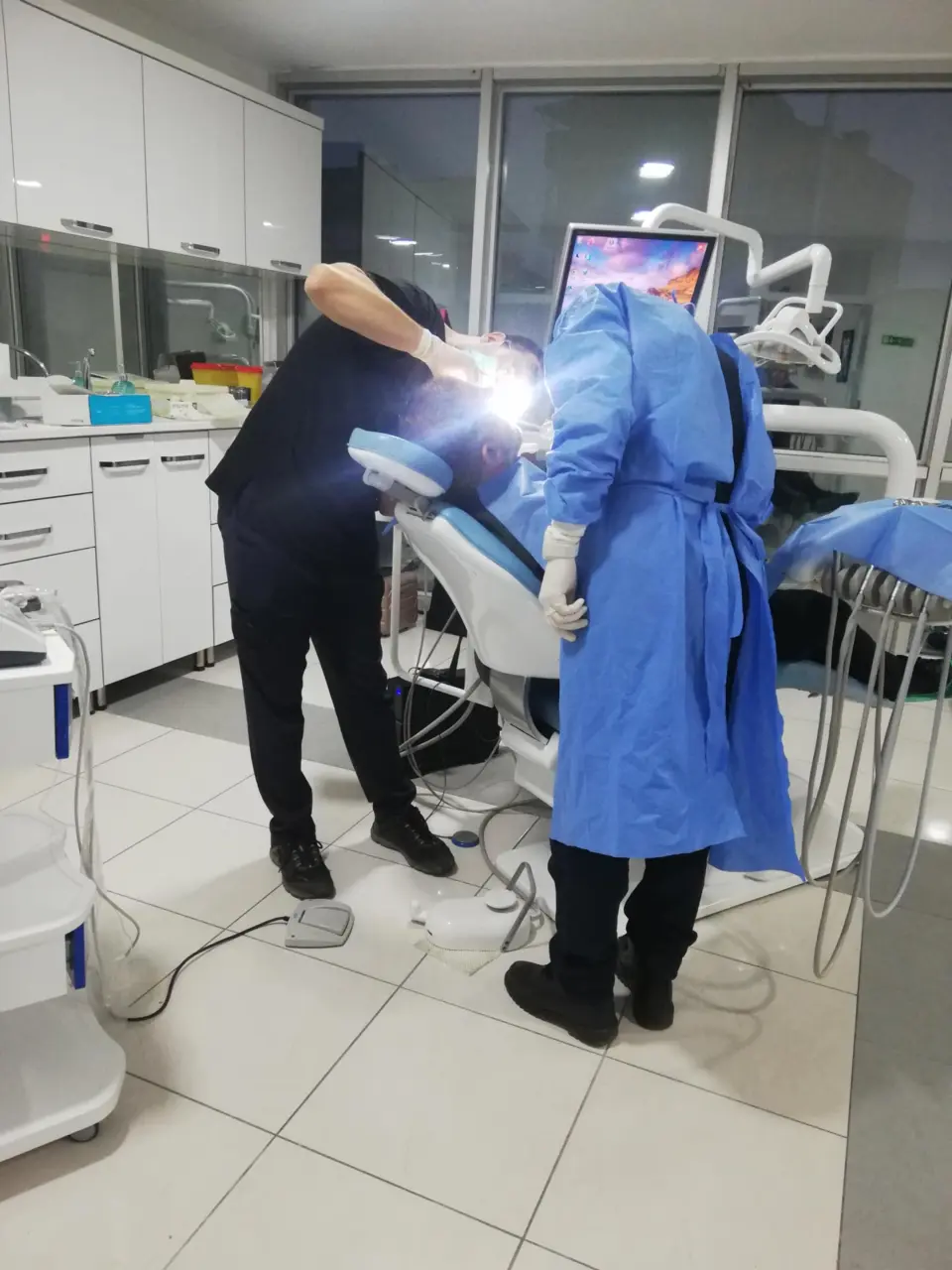 Haber: Diş Hekimi Nurullah Aydın’ın Yeni Diş Polikliniği Hizmete girdi - Galeri-4