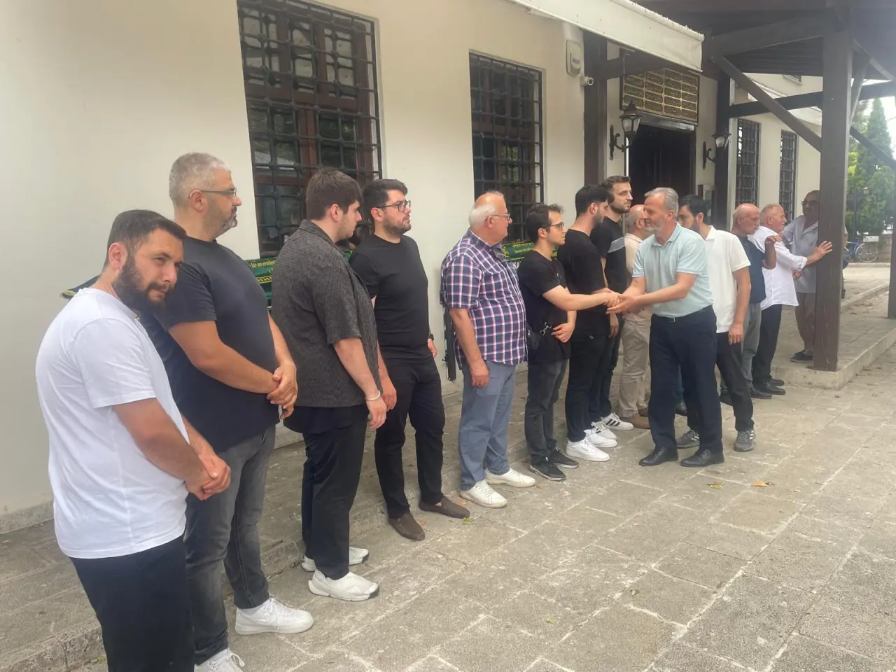 Haber: Yılmaz ve Sarıca dualarla son yolculuğuna uğurlandı - Galeri-1