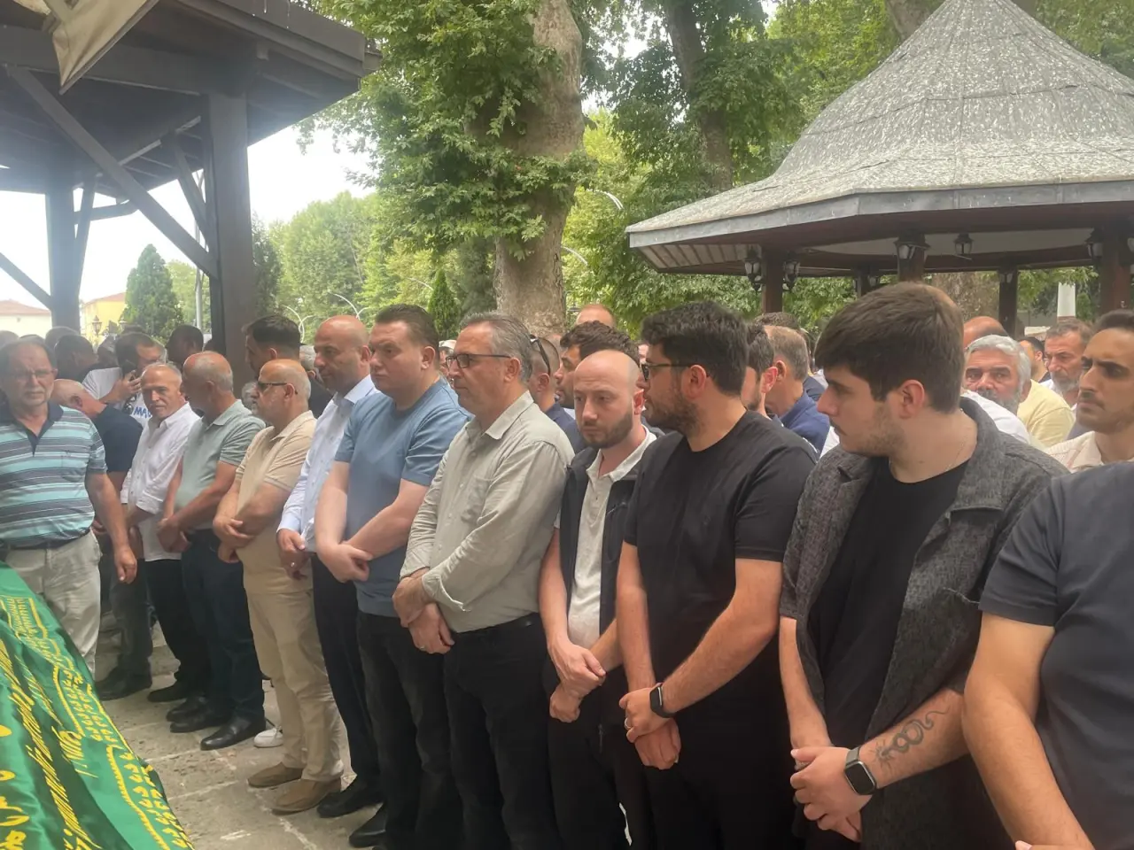 Haber: Yılmaz ve Sarıca dualarla son yolculuğuna uğurlandı - Galeri-2