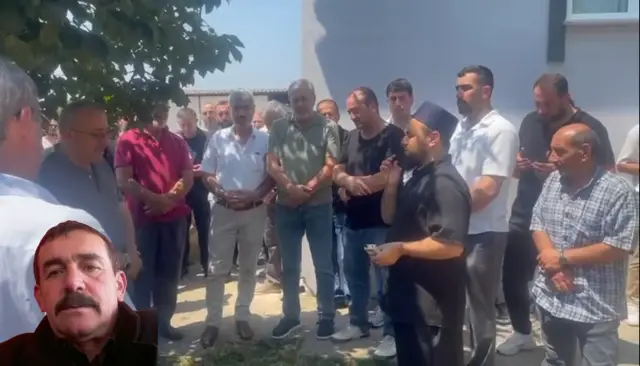 Muhtar dualarla son yolculuğuna uğurlandı