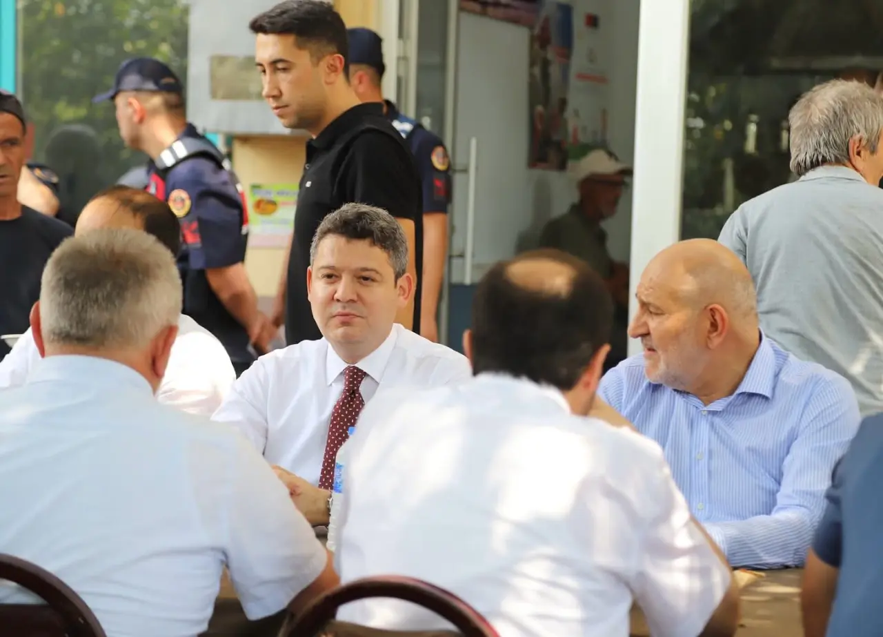Haber: Kaymakam Gökpınar Çamlıca Mahallesi'nde vatandaşlar ile biraraya geldi - Galeri-3