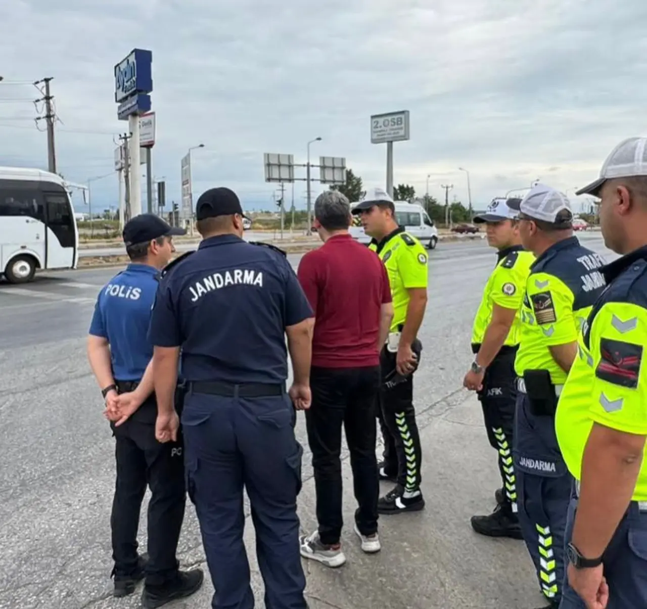 Haber: Kaymakam Gökpınar'dan 2.OSB girişinde inceleme - Galeri-1