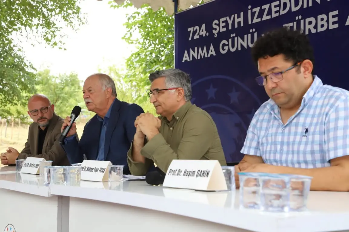 Haber: HENDEK’TE ŞEYH İZZEDDİN İSMAİL DUALARLA ANILDI - Galeri-3