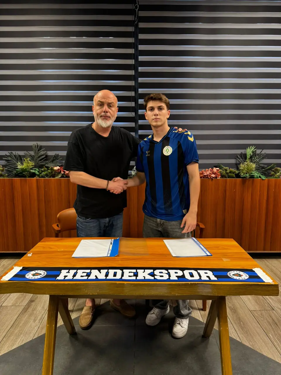 Haber: İLKAY VE ATABEK A TAKIMDA - Öne Çıkan