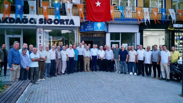 AK Parti Hendek İlçe Teşkilatından Yoğun Katılımlı Mahalle Başkanları İstişare Toplantısı