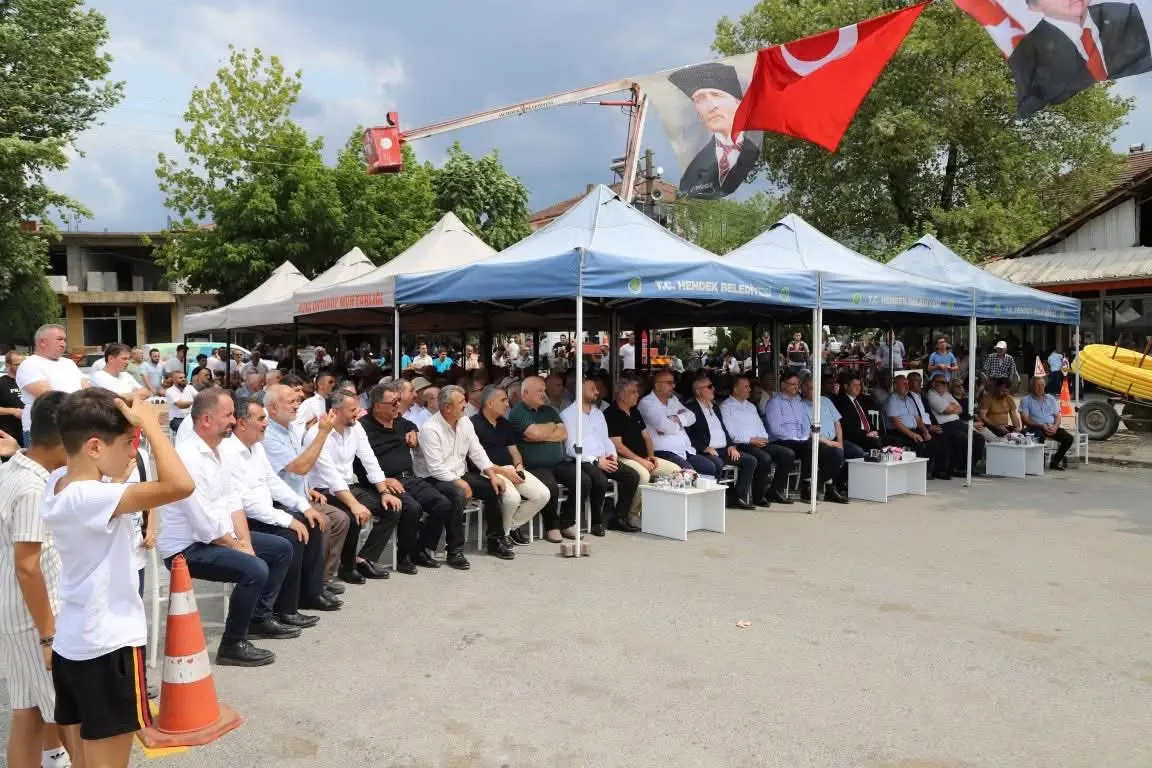 Haber: HENDEK’TE 9 MAHALLE DAHA DOĞALGAZ'A KAVUŞUYOR - Galeri-2