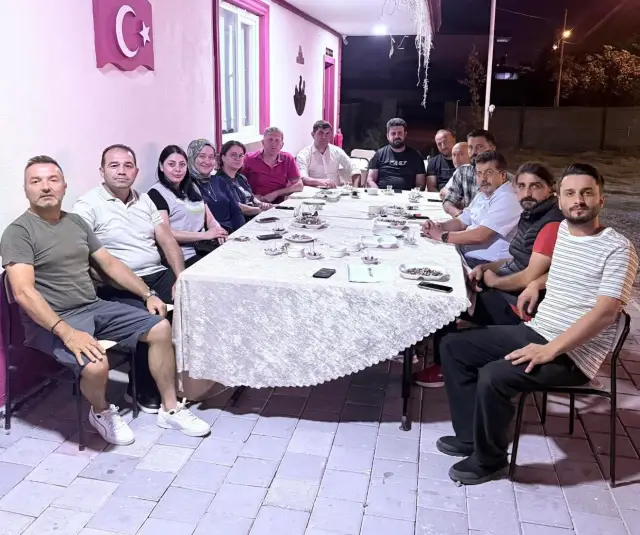 Hendek Karadenizliler Derneğinden Şenliğin yapılması için destek