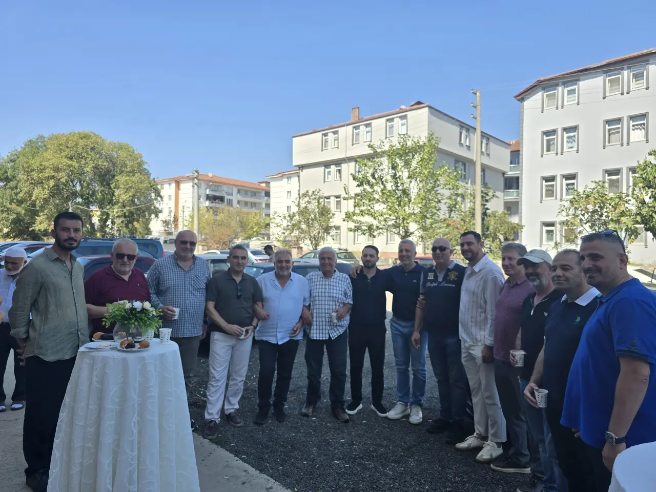 Haber: Ada Berrak Elektrik Hendek Şubesi Yenilenen Yüzüyle Hizmete Açıldı - Galeri-2