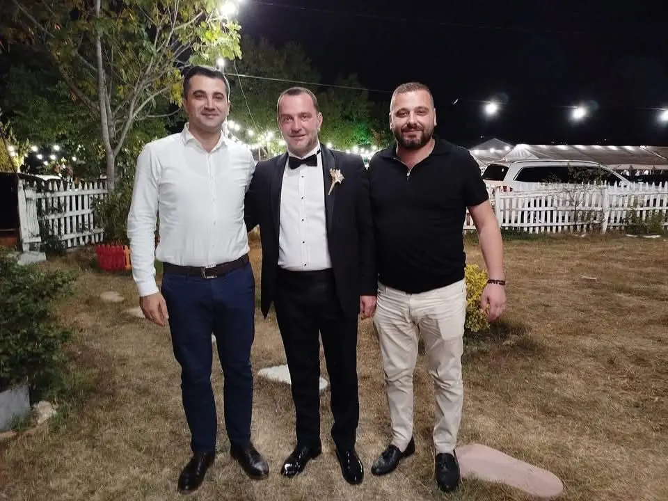 Haber: Rüya Gibi Düğün; Umut ile Oya Dünyaevine Girdi - Galeri-8