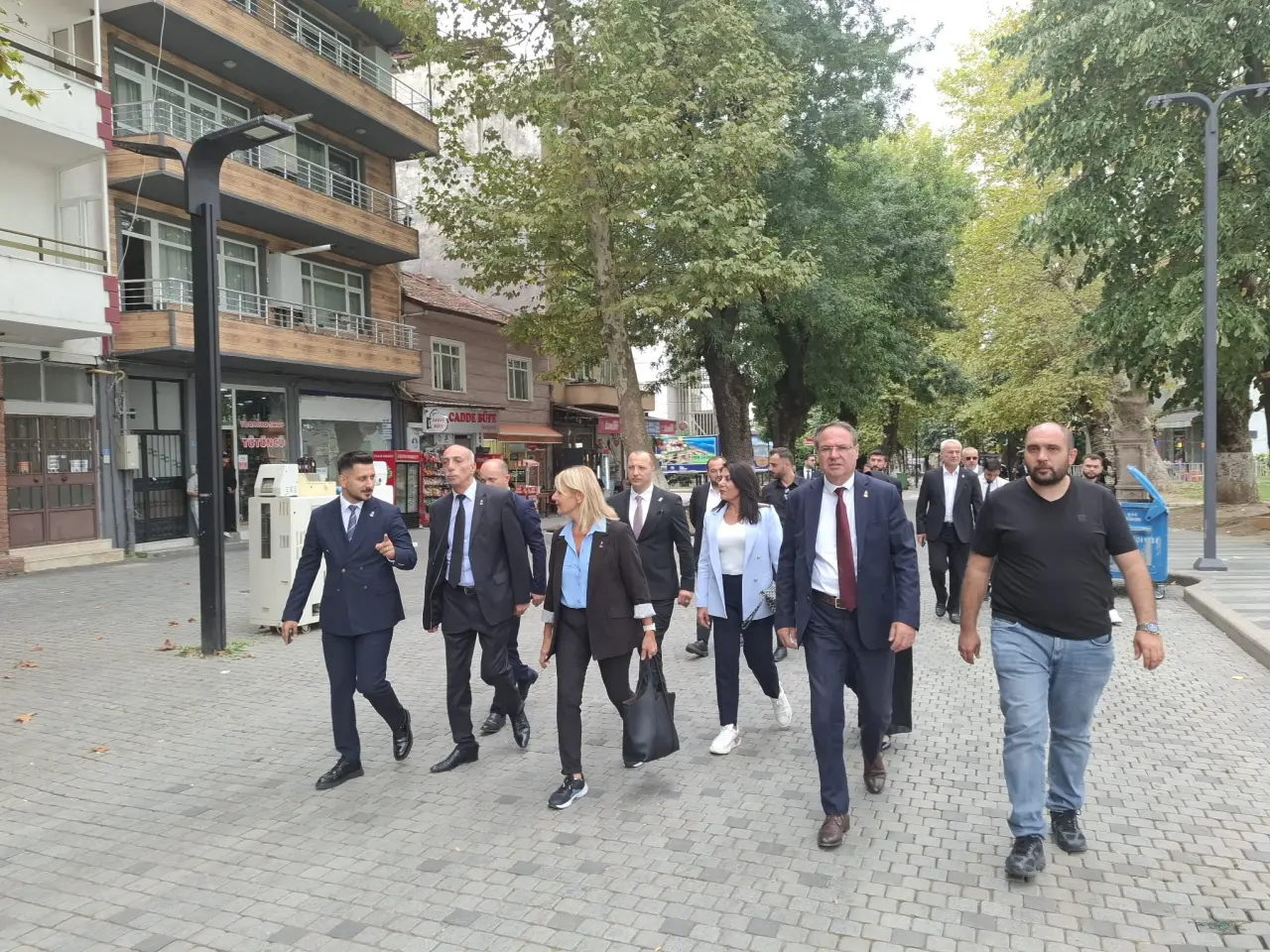 Haber: Zafer Partisi Genel Başkan Yardımcıları Hendek’te - Galeri-1